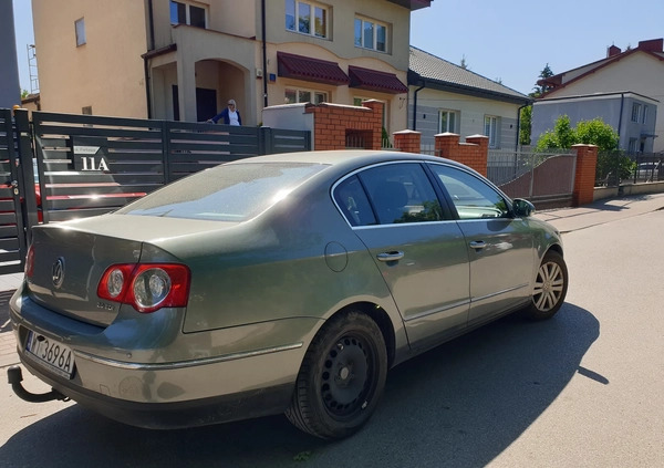 Volkswagen Passat cena 15000 przebieg: 261196, rok produkcji 2007 z Warszawa małe 37